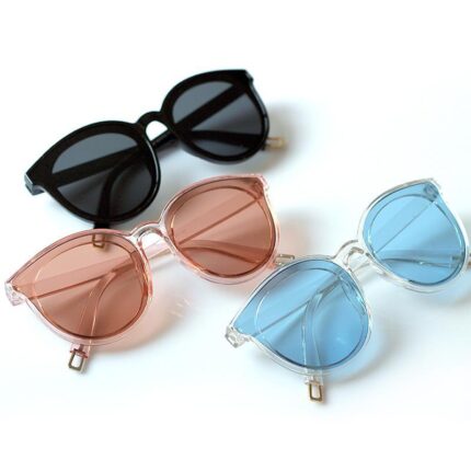Lunettes tendances et à la mode pour hommes et femmes
