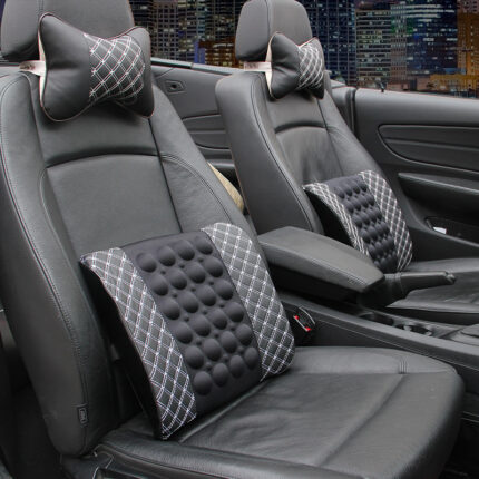 Coussin de massage pour voitures. Coussin lombaire