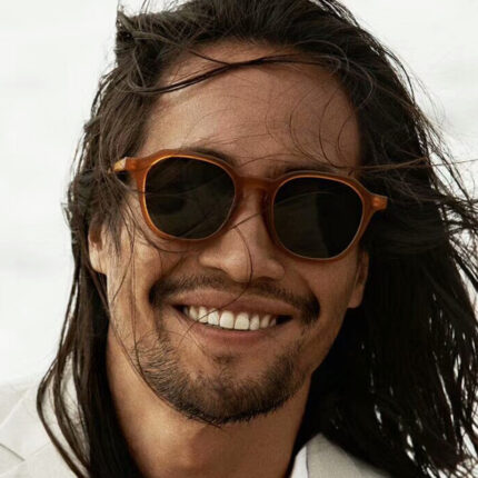 Lunettes de soleil tendances et à la mode pour hommes