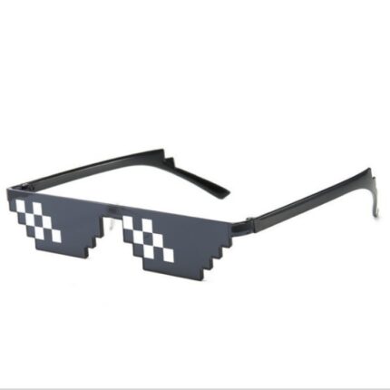 Lunettes de soleil tendances de style drôle