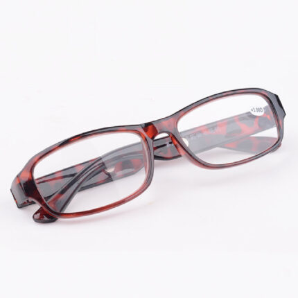 Lunettes magnétiques de cinquième génération pour les anciens