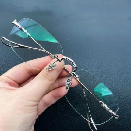 Lunettes presbyopiques à réglage automatique haut de gamme pour personnes âgées