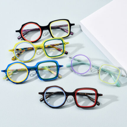Lunettes de myopie irrégulières à la mode. Lunettes optiques à la mode